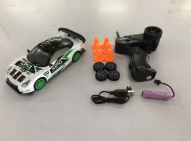 2.4G 4WD RC Drift Car – GTR AE86 Remote Control Toy for Kids & Adults